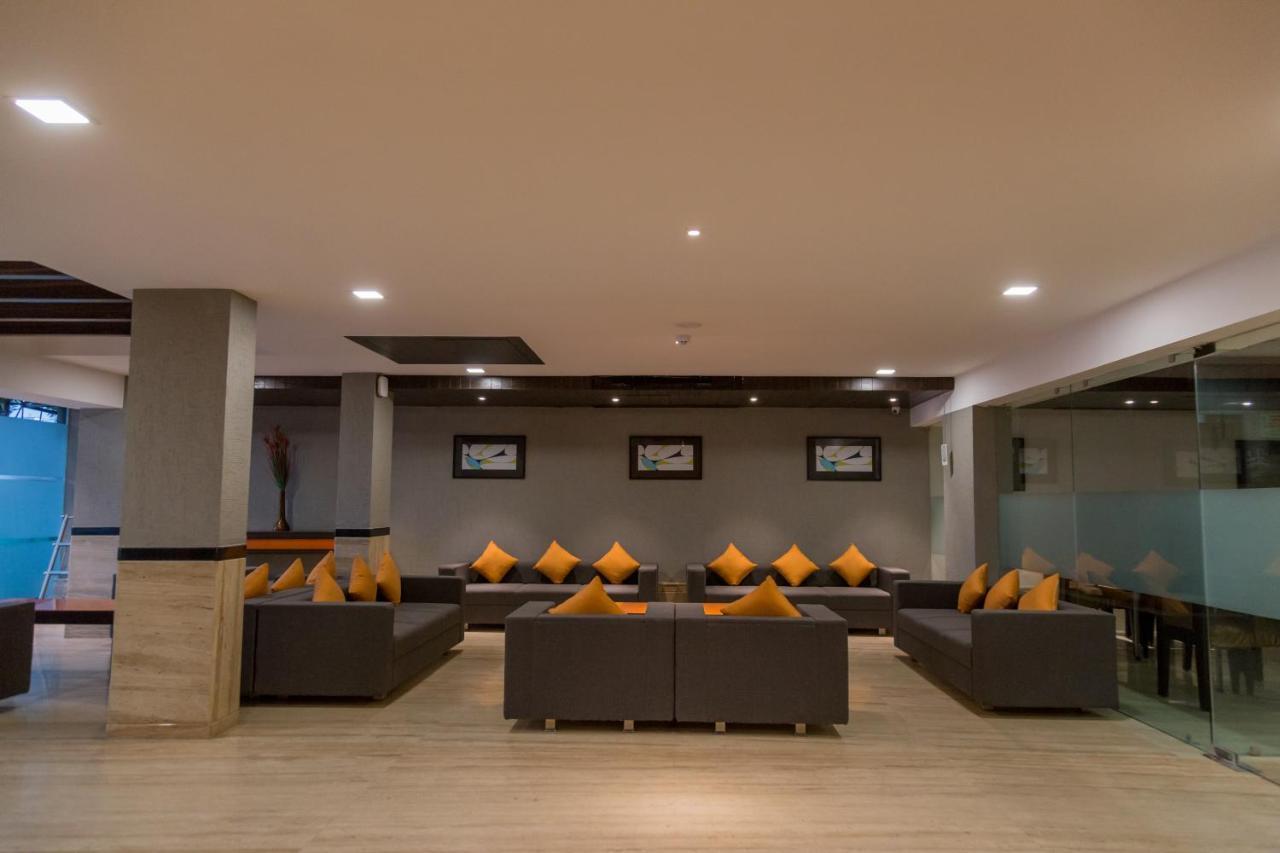 Ahmedabad, Satellite Otel Dış mekan fotoğraf